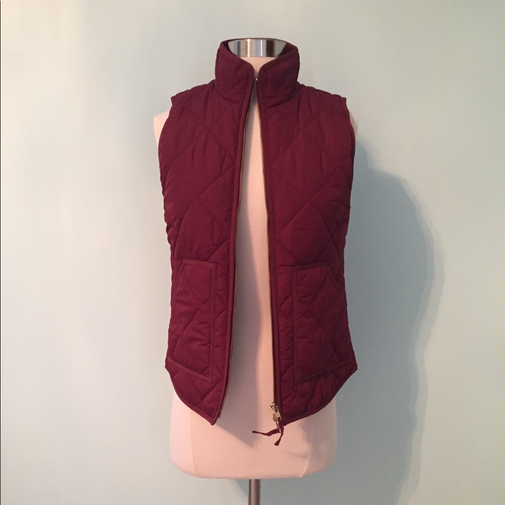 Burgundy J Crew vest, size XXS